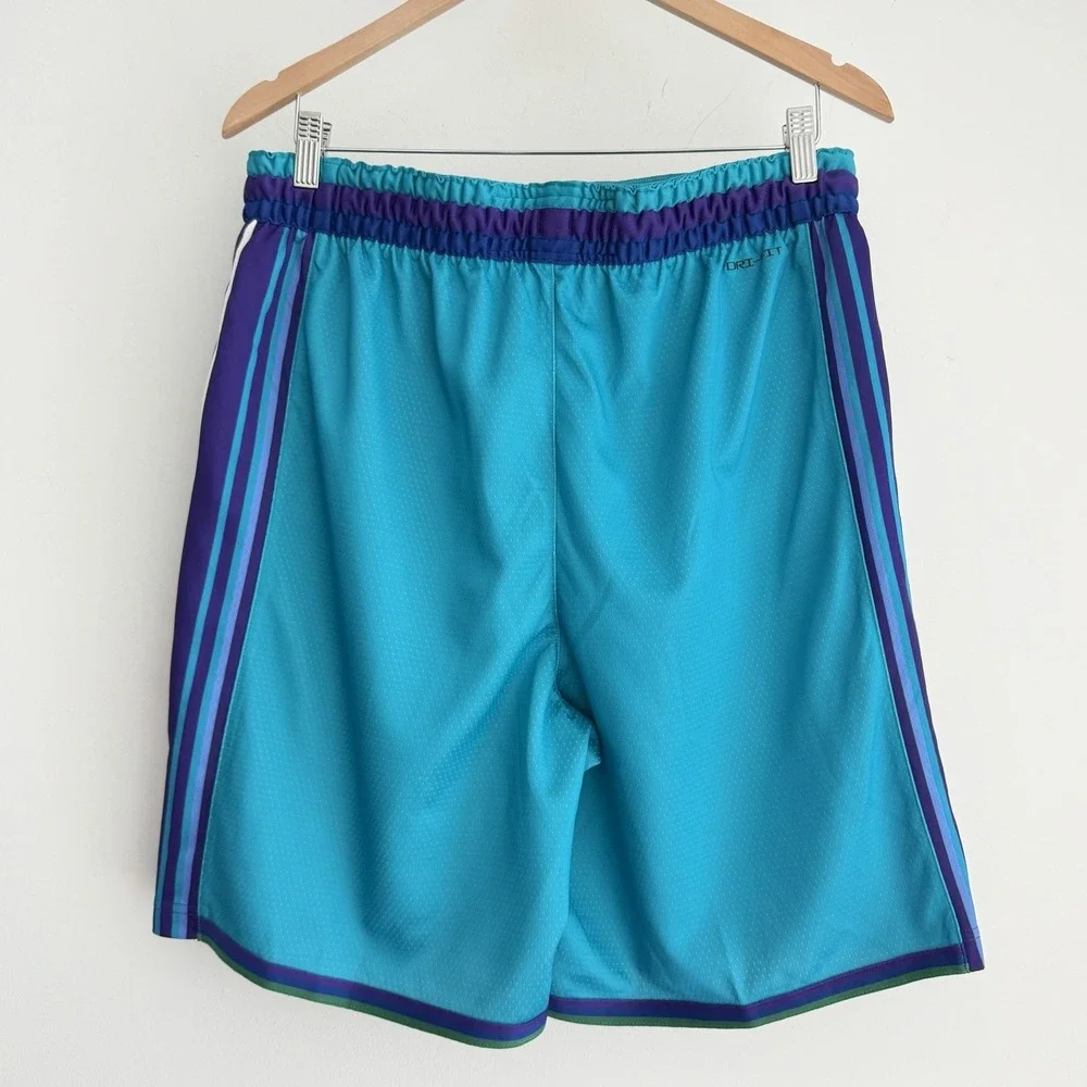 Jordan Charlotte Hornets Game Shorts 38 Large NBS Swingman Teal Hardwood Classic
